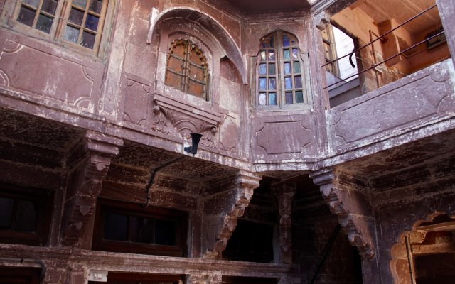 Shahi Guest House