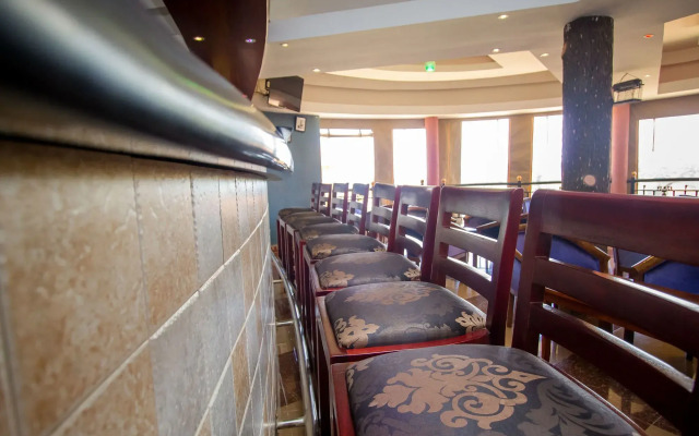 Sapphire Hotel