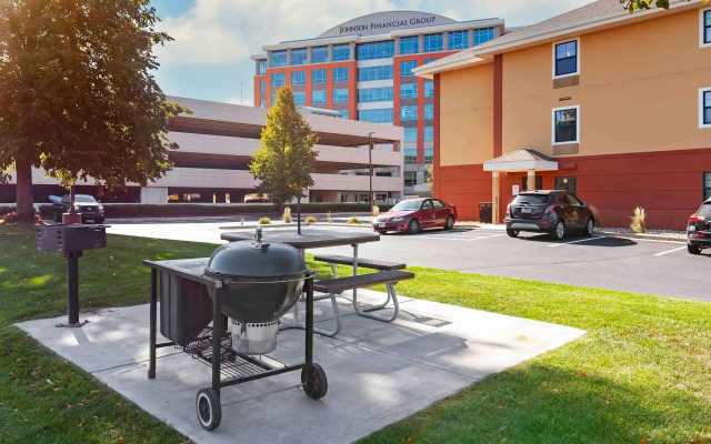 Extended Stay America Suites Madison Junction Court