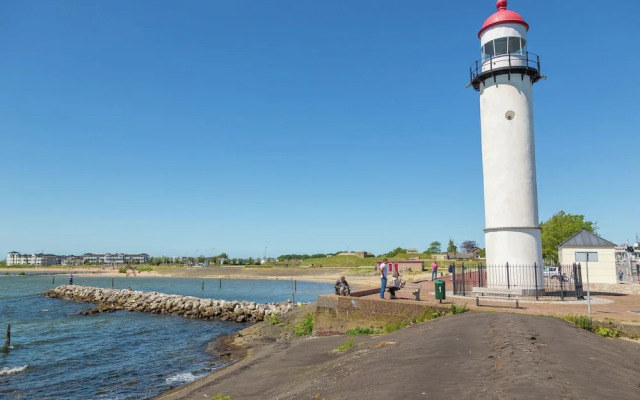 Stately Villa With two Bathrooms, 9 km. From Rockanje