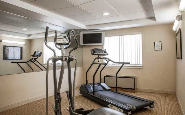 Comfort Inn Warwick Airport