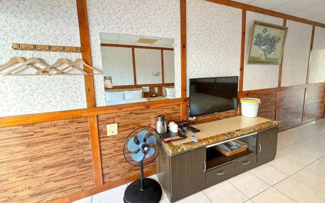 Zusin Shin Garden Hotel