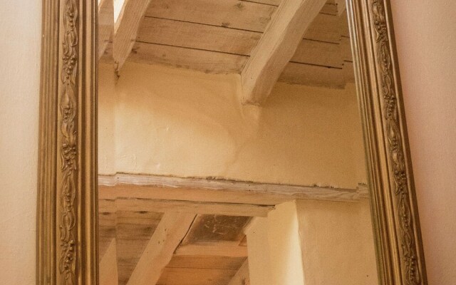 Stylish Villa in Fraissé-des-corbières With Swimming Pool