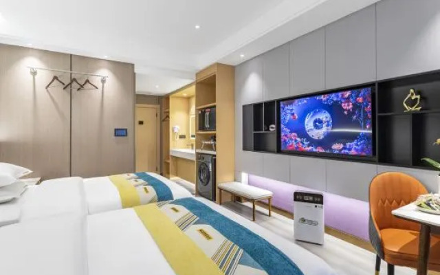 Tongren Sanduohua Hotel (High-speed Railway Station Station)