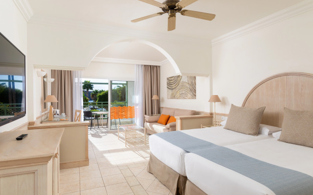 Gran Castillo Tagoro Family & Fun Playa Blanca