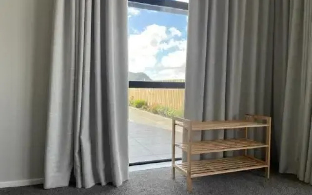 Mountain View Room