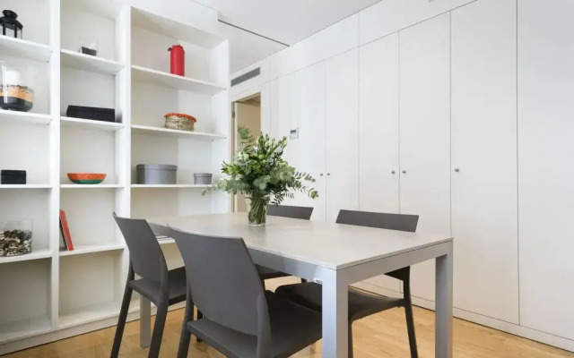 Durlet Beach Apartments