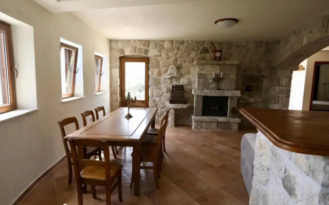 Mountains Villa near Budva
