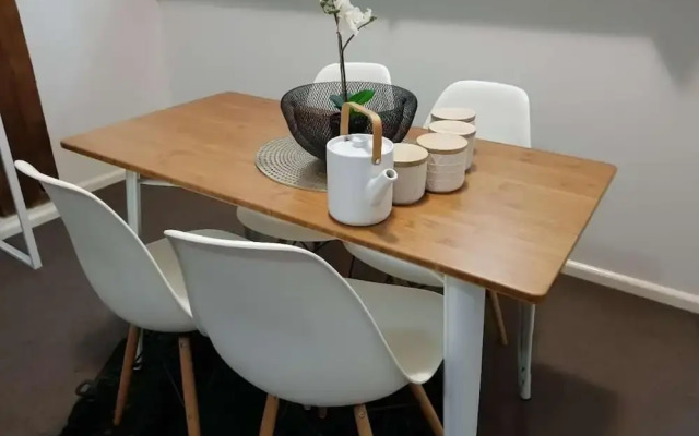 Darling Harbour Spacious Apartment