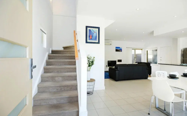 Modern Seaside Sanctuary