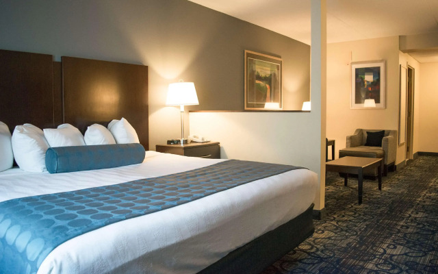 Best Western Plus Waynesboro Inn & Suites Conference Center