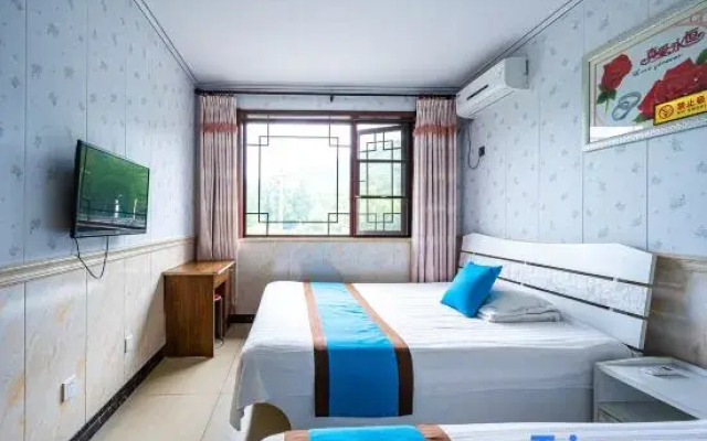 Beijing Liufu Home Folk House