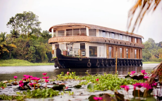 Kerala Luxury House Boat