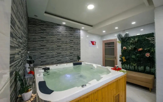 Atmosphere Hotel & Spa