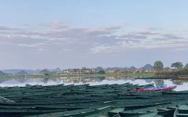 Yuejingyun Lake View Hostel