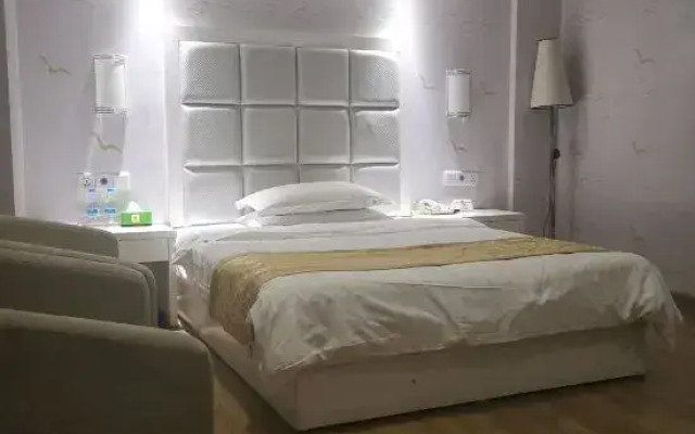 Liansheng Hotel (Fuding Taiyushan Branch)