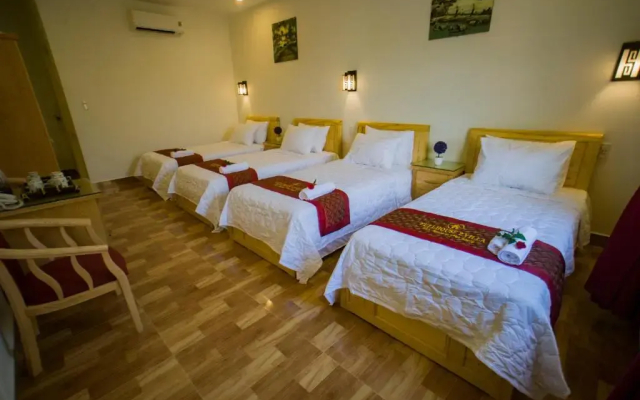 fullhouse hoian