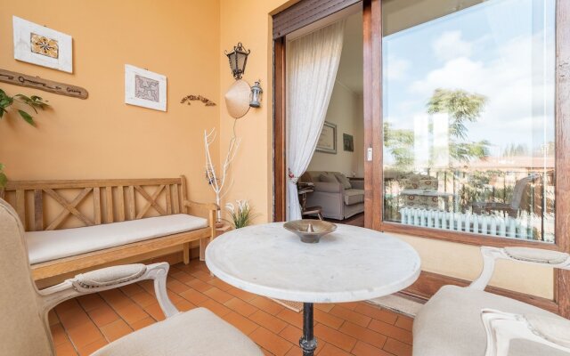 The Quietest Corner of Trastevere, AC & Elevator