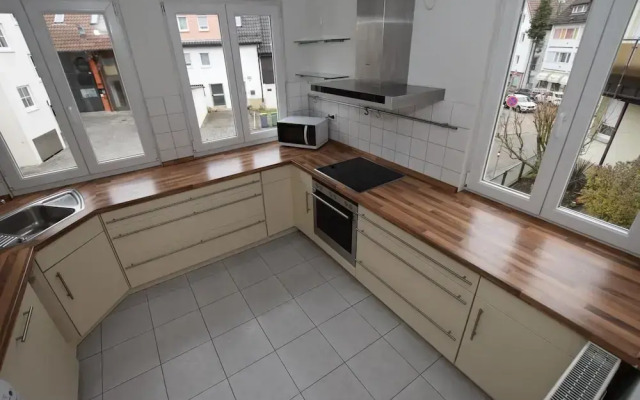 AB Apartment 25
