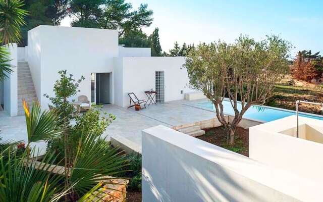 Modern Holiday Home in Cornino With Pool