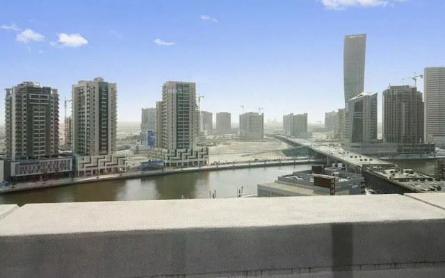 Bespoke Residences - Bay Square