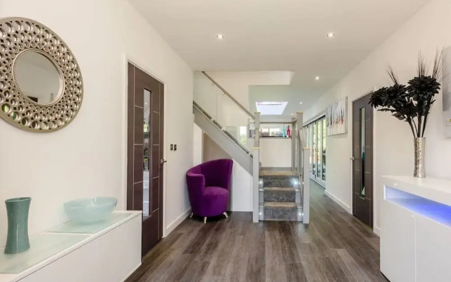 Kingfisher Lodge
