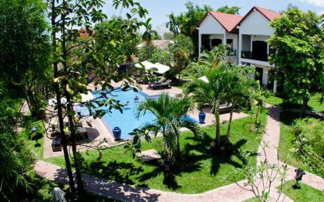 Dechasey Residence