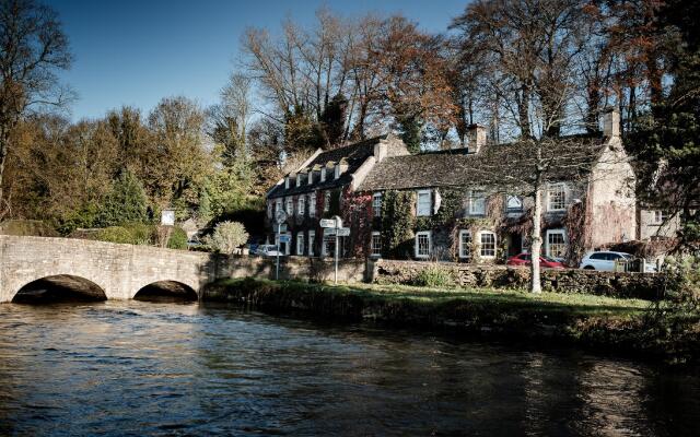 Swan Hotel