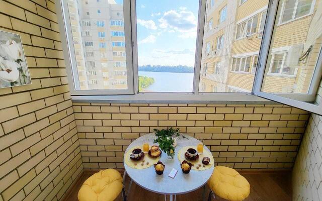 Апартаменты на улице Перевёрткина  1/8