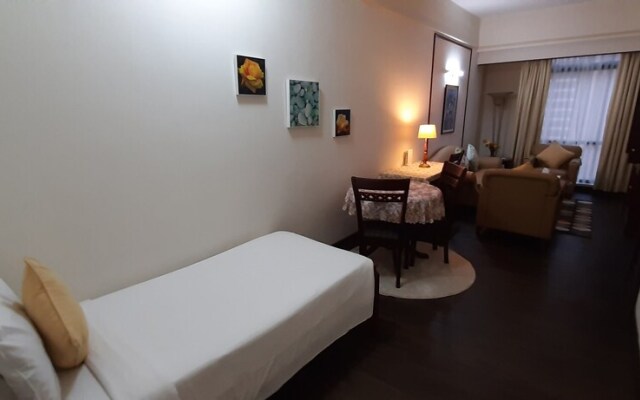 Times Square by Rihanna Service Suite