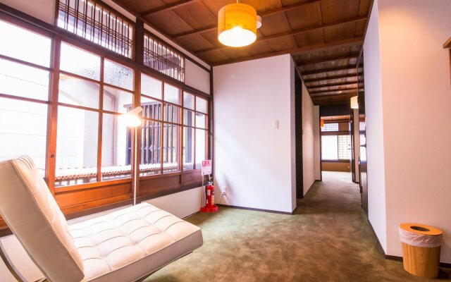 Le Machiya Rokkaku Suite