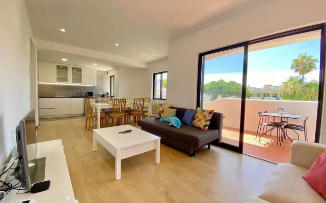 Vilamoura Twins 2 With Pool by Homing