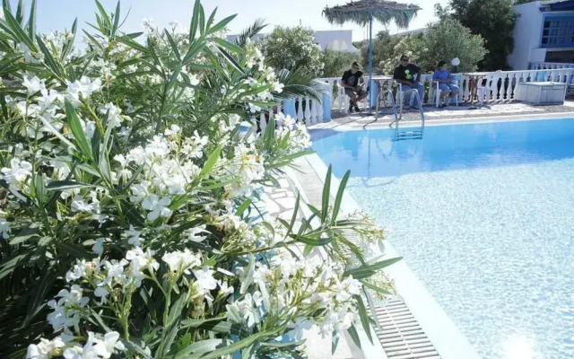Studio Apartment Perivolos