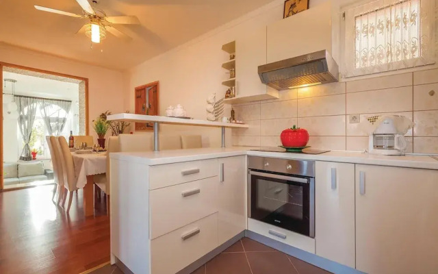 Beautiful Home in Crikvenica With Wifi and 6 Bedrooms