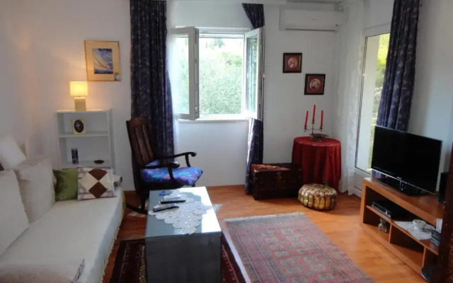 Apartment Villa Green Court