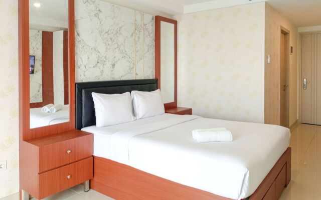 Elegant And Minimalist Studio At Mataram City Apartment