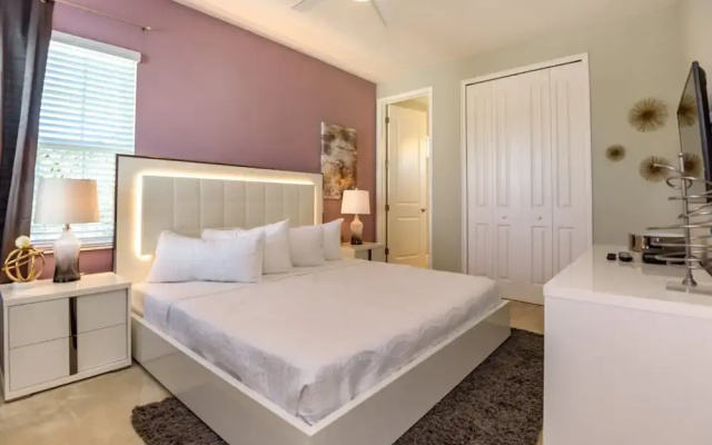 5bed 5Ba Reunion Villa W.pool