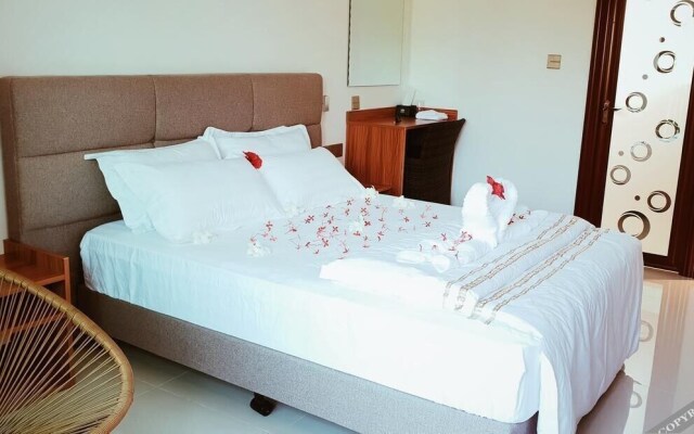 Palm Rest Hotel