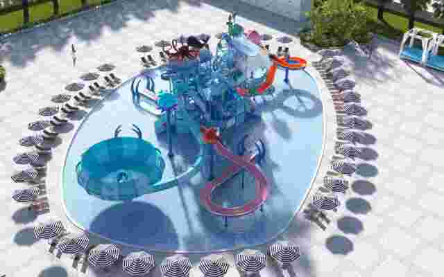 Blue Beach Golf & Spa
