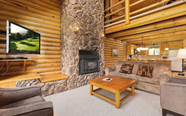 The Lodges at Breezy Point