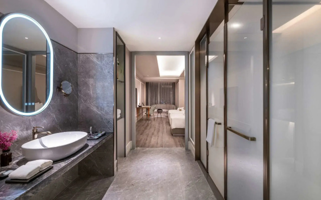 Mercure Suzhou Jinji Lake