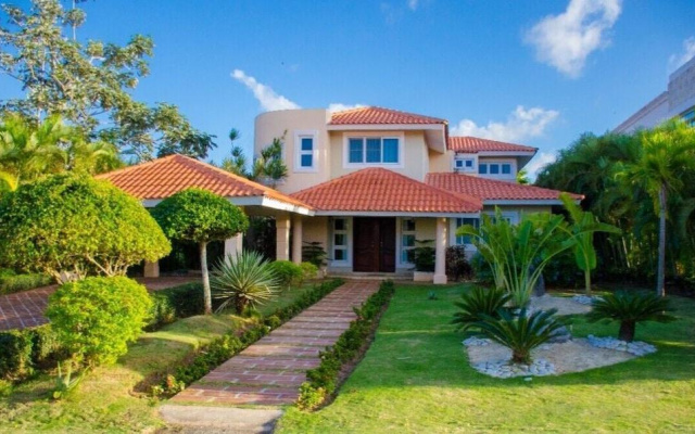 Cocotal Bavaro 460