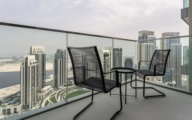 Aya - Outstanding 1BR Apartment With Amazing Creek Views