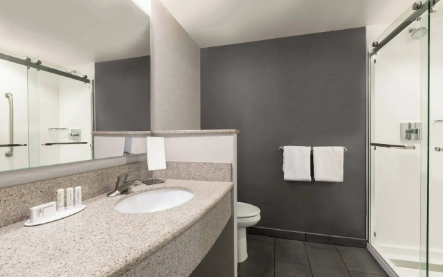 Courtyard by Marriott Lancaster