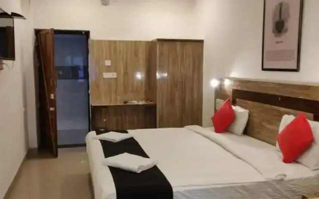 Etranger Resorts