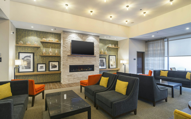 Hampton Inn Chicago North-Loyola Station