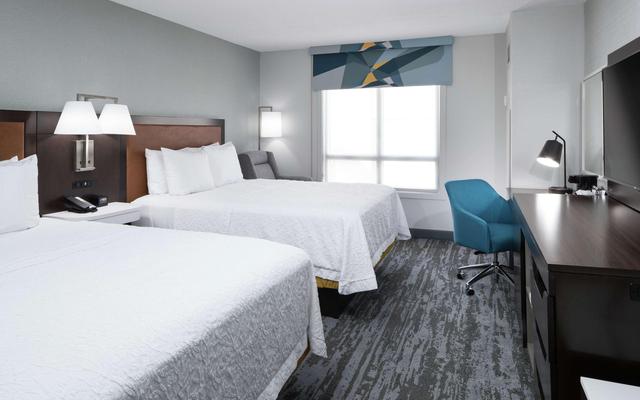 Hampton Inn & Suites Memphis-Beale Street