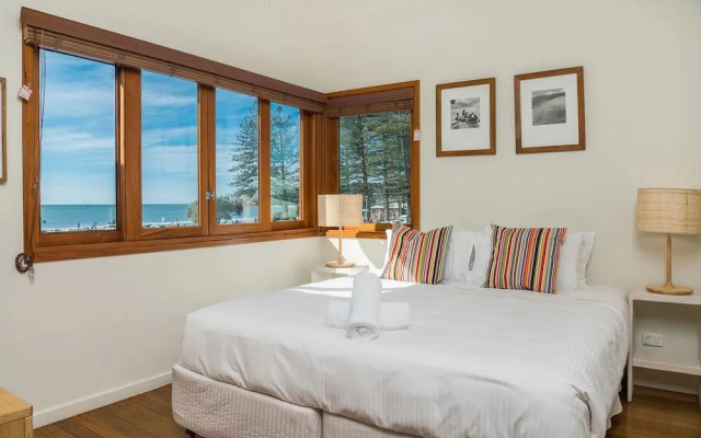 Quiksilver Apartments – Guest Rooms – Byron Bay
