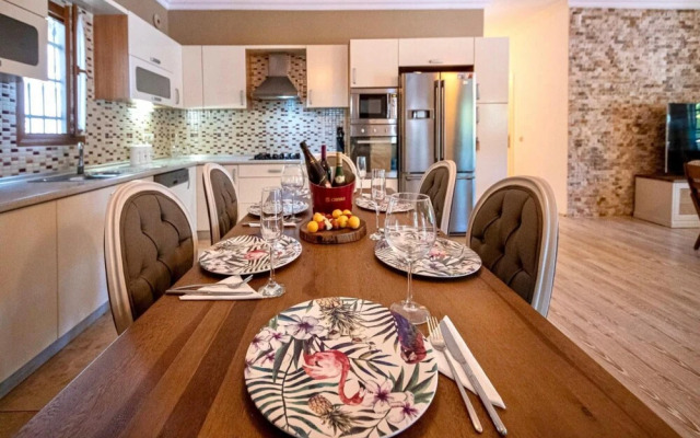 Luxury House With Shared Pool and Sauna in Bodrum