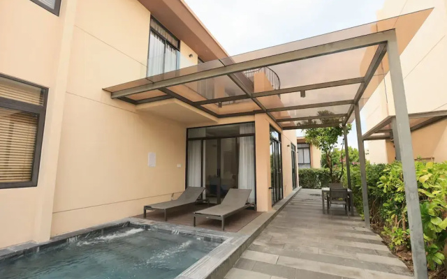 Ocean Breeze Villa Cam Ranh